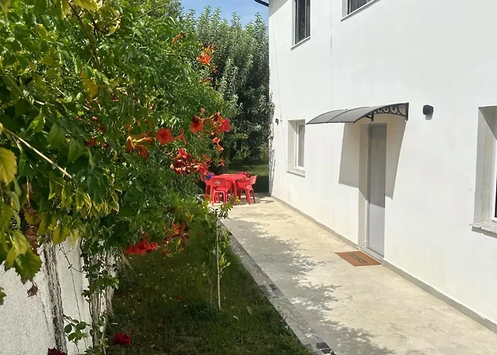 Lexhulo Room's Апартаменты Domje