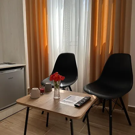 Apartament Lexhulo Room's Domje